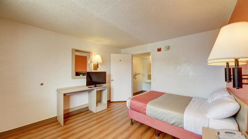 Red Roof Inn San Antonio Northeast - Rittiman Rd Экстерьер фото